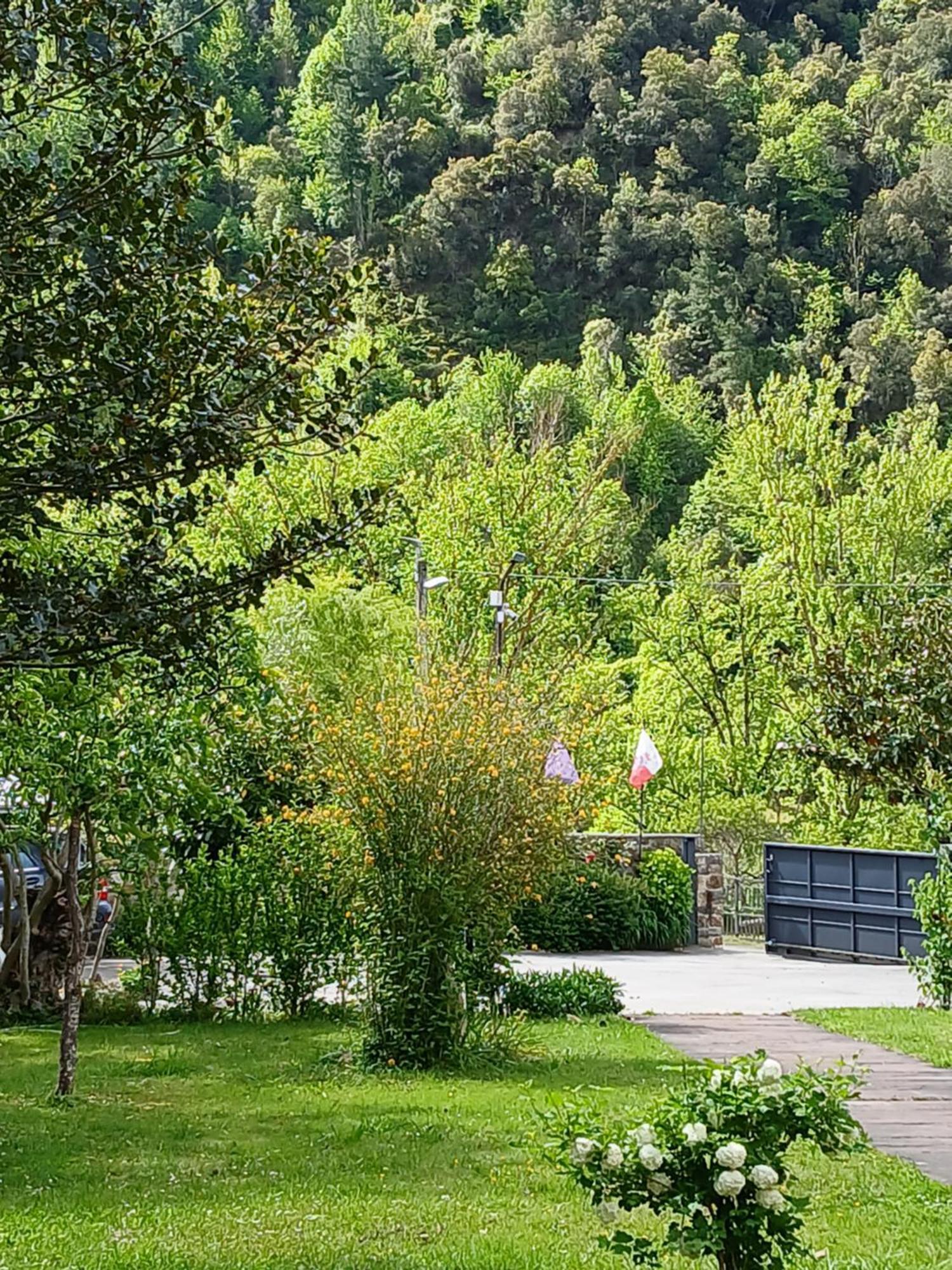 Picos De Europa Suites And Rooms Turieno Zewnętrze zdjęcie